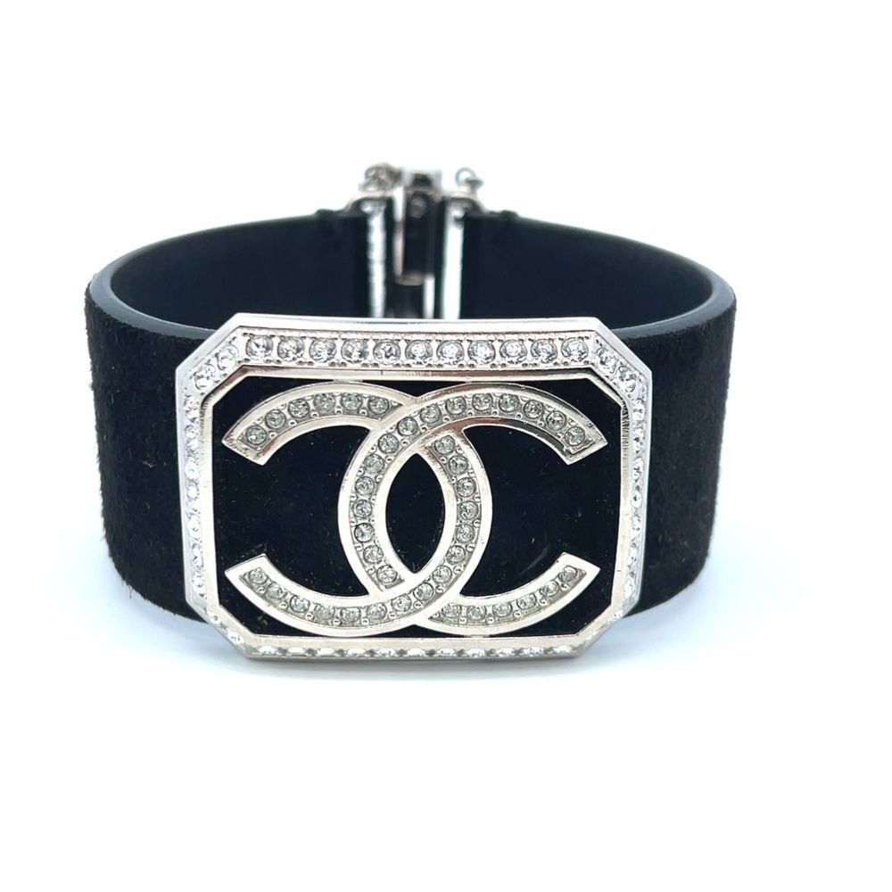 Chanel Interlocking Cc Logo Leather Cuff Bracelet